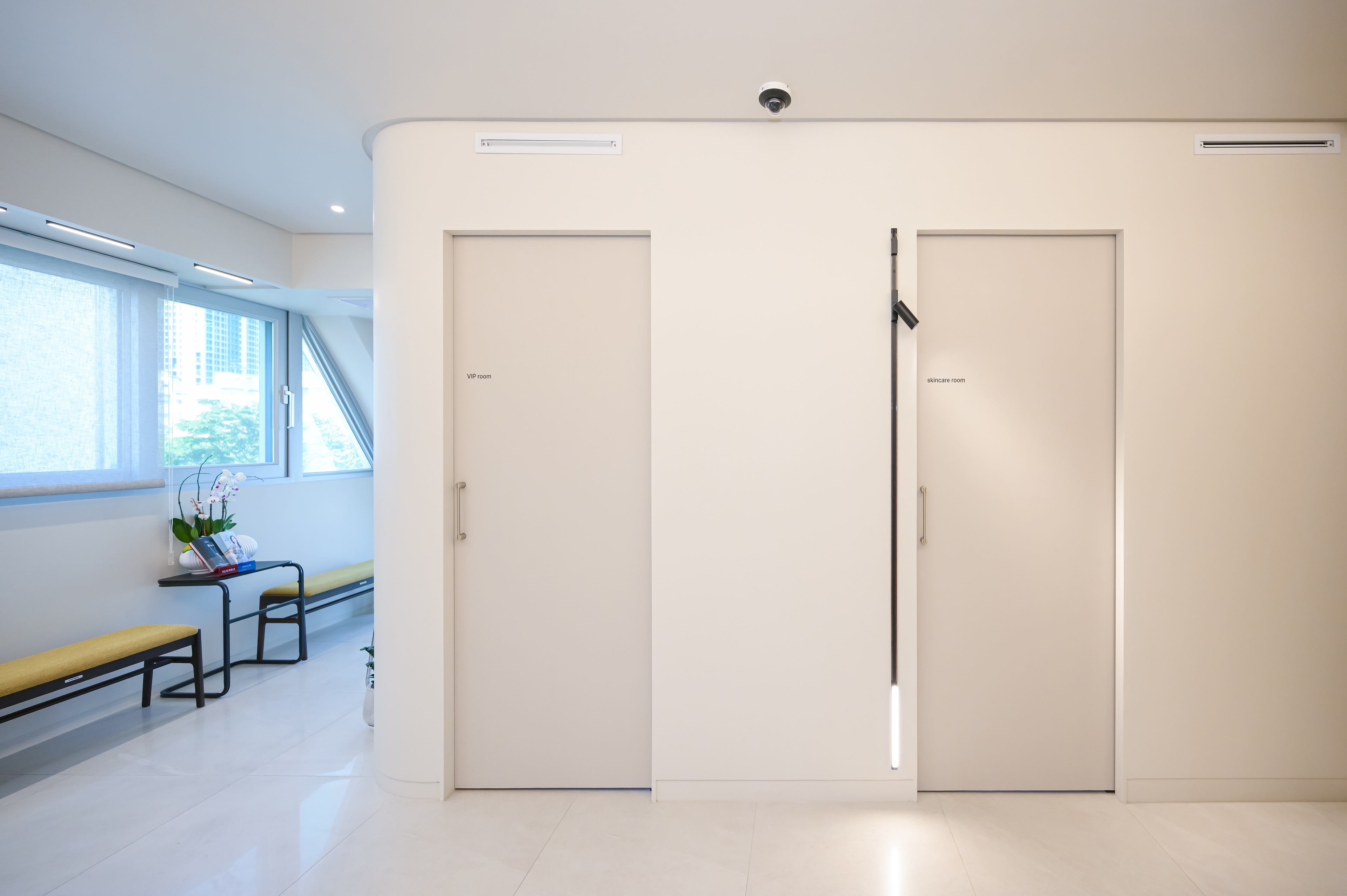 모든 세대가 편안하게 찾을 수 있는 피부과